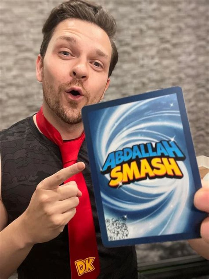 Who is AbdallahSmash Dating Now