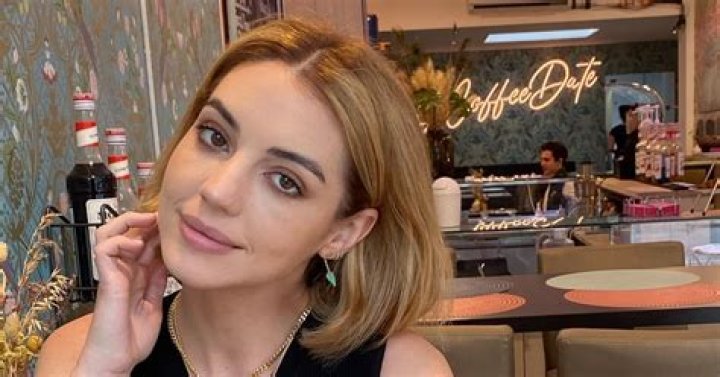 Who is Adelaide Kane Dating Now