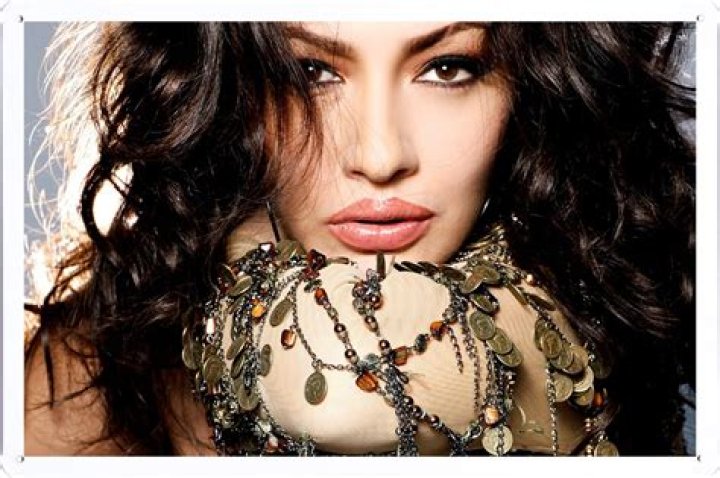 Who is Adelina Ismajli Dating Now?