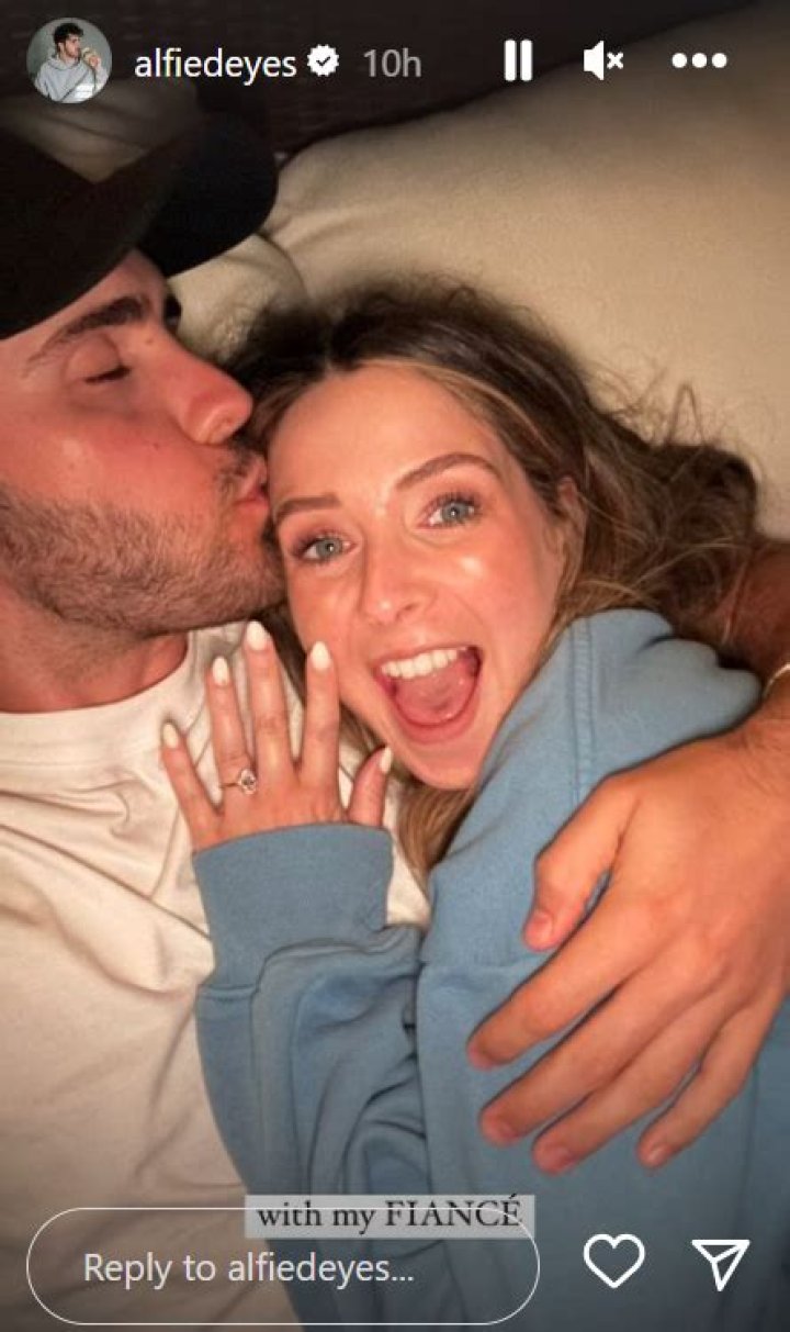 Who is Alfie Deyes Dating Now?