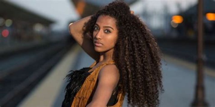 Who is Alicia Gordillo Dating Now