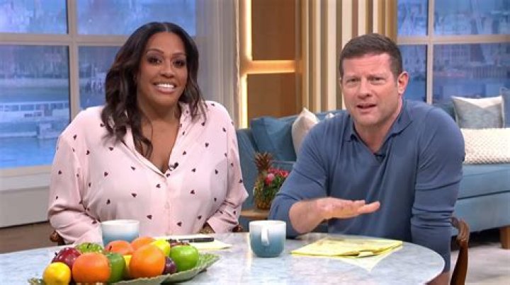 Who is Alison Balsom Dating Now?