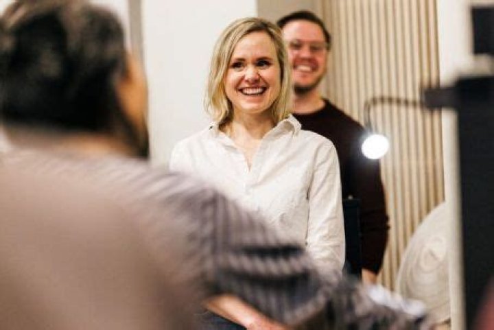 Who is Alison Pill Dating Now