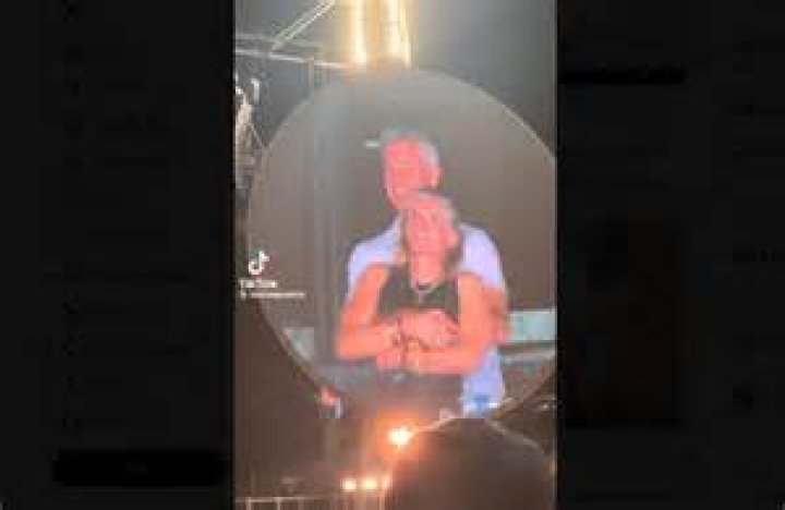 Who is Andy Warski Dating Now?