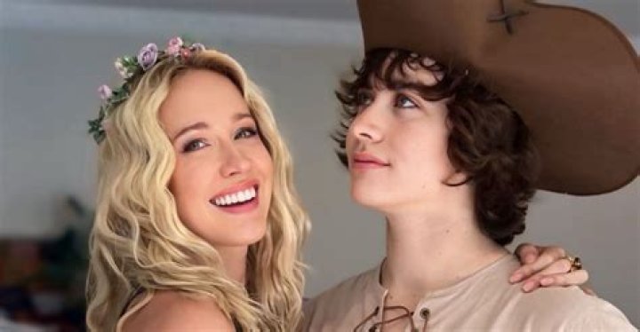 Who is Anna Gunn Dating Now