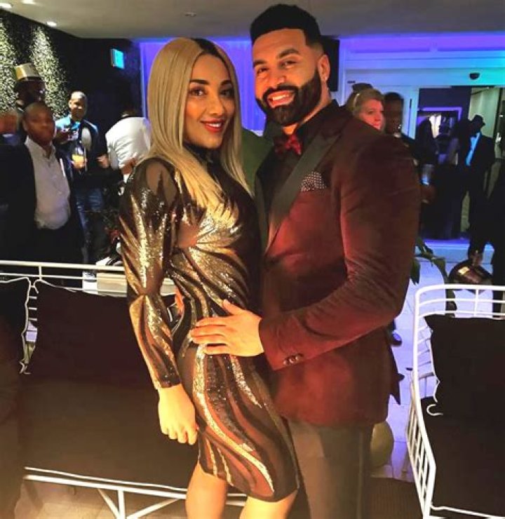 Who is Apollo Nida Dating Now