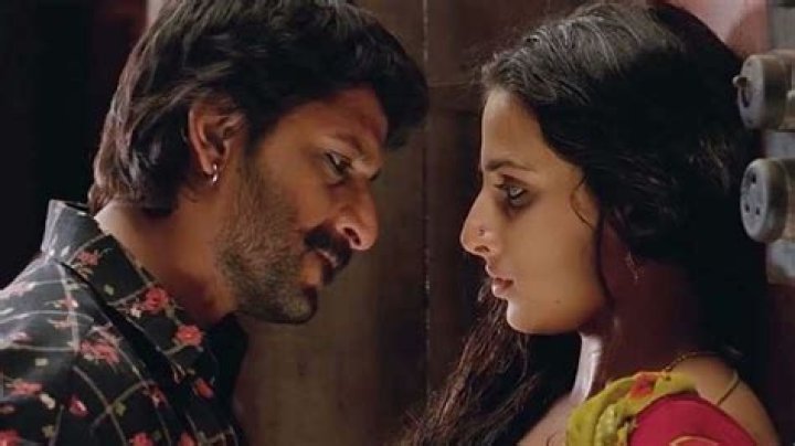 Who is Arshad Warsi Dating Now?