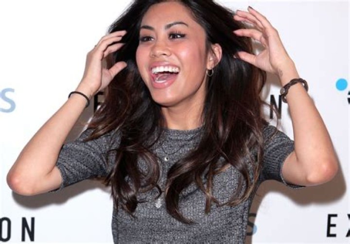 Who is Ashley Argota Dating Now?