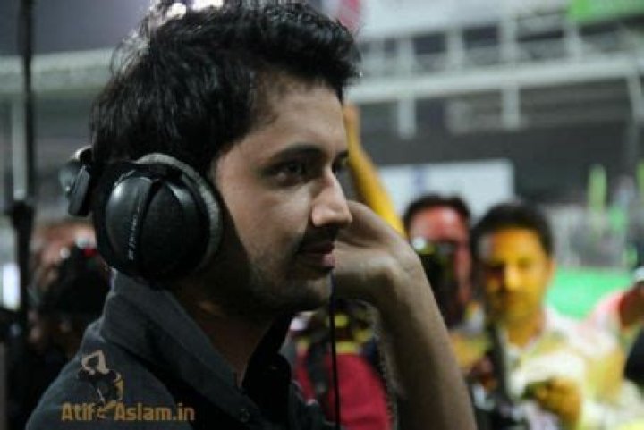 Who is Atif Aslam Dating Now?