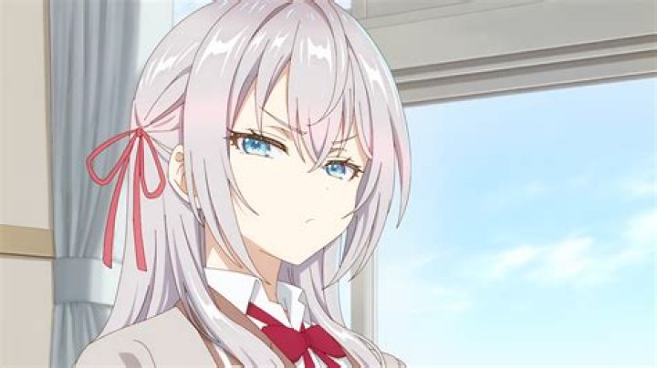 Who is Ayla Weissman Dating Now?