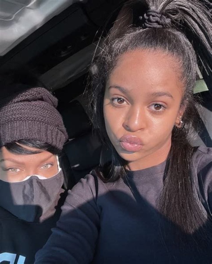 Who is Bailei Knight Dating Now?