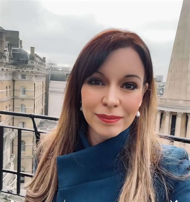 Who is Beau Dermott Dating Now