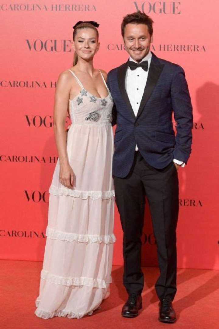 Who is Benjamín Vicuña Dating Now?