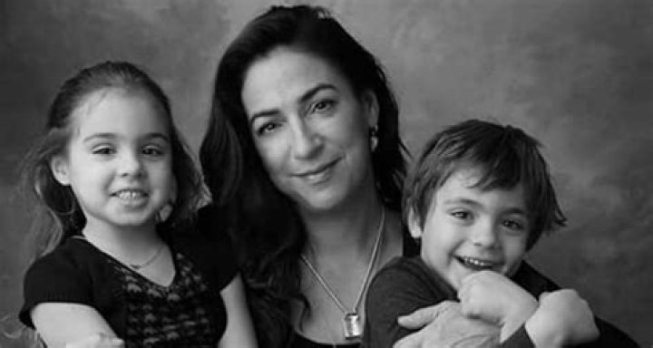 Who is Beth Liebling Dating Now?