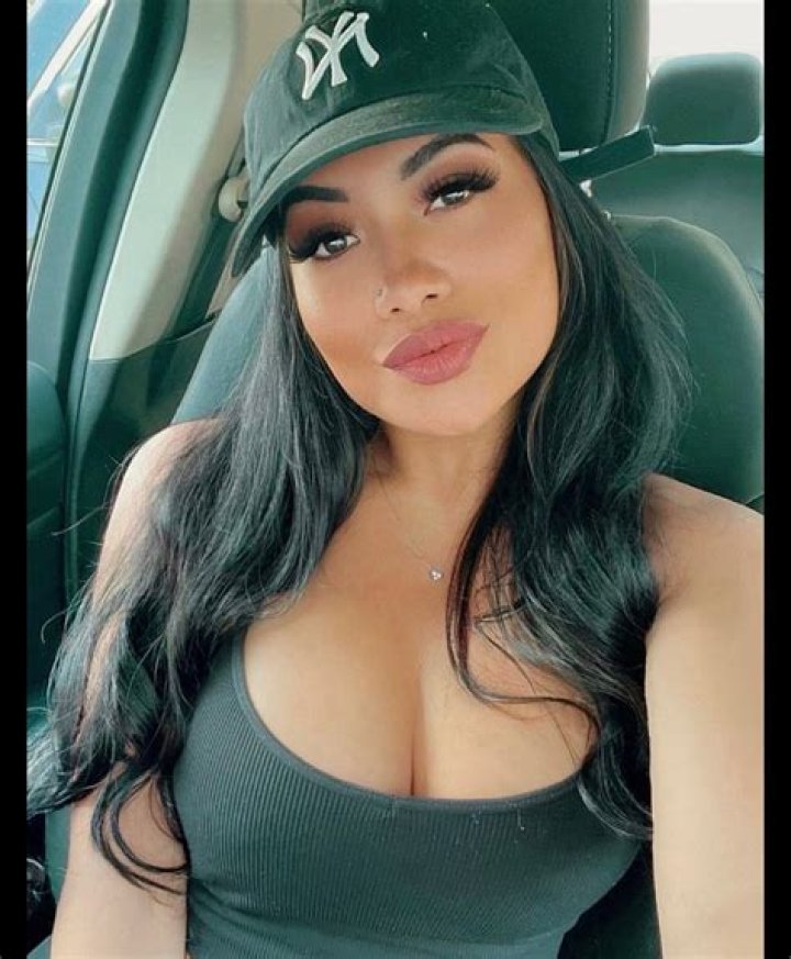 Who is Bethany Mota Dating Now