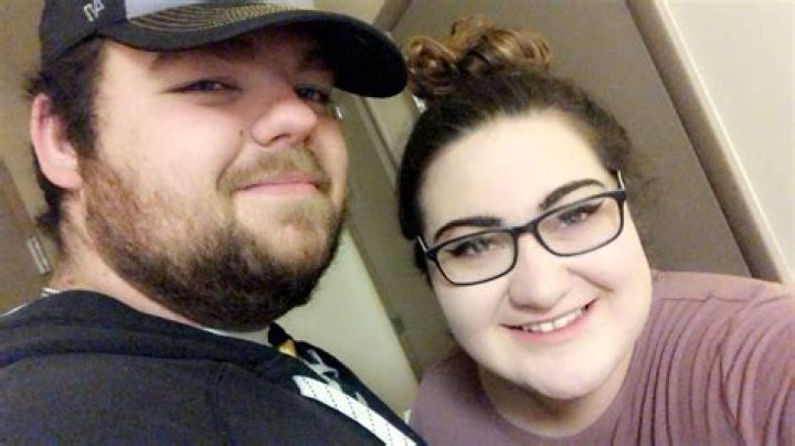 Who is Boogie2988 Dating Now