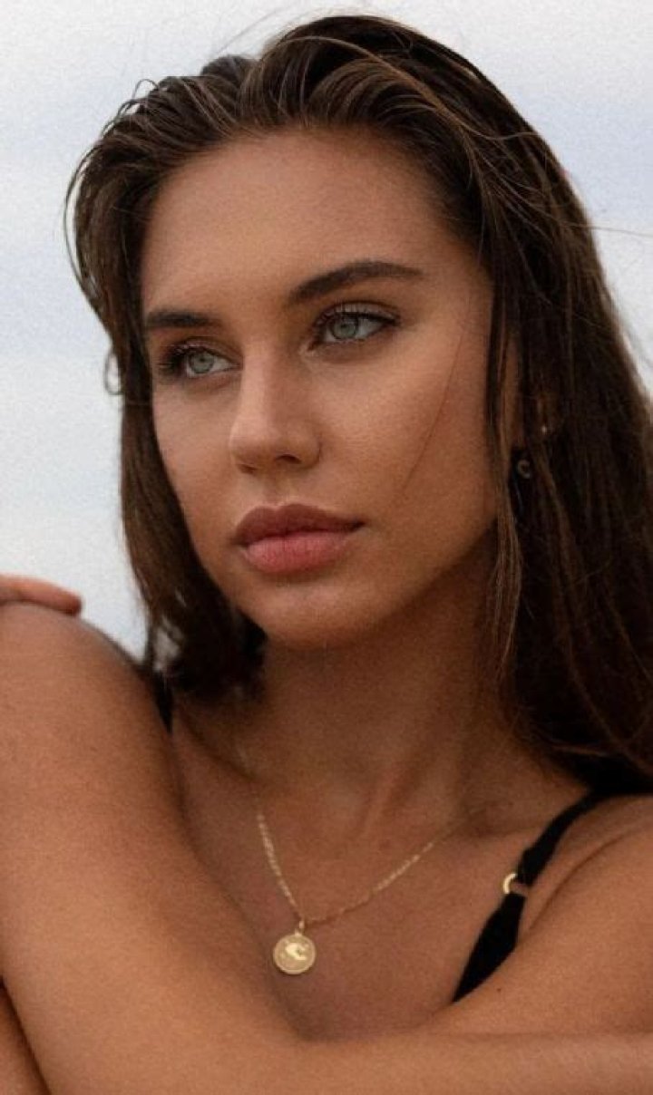 Who is Brit Manuela Dating Now?