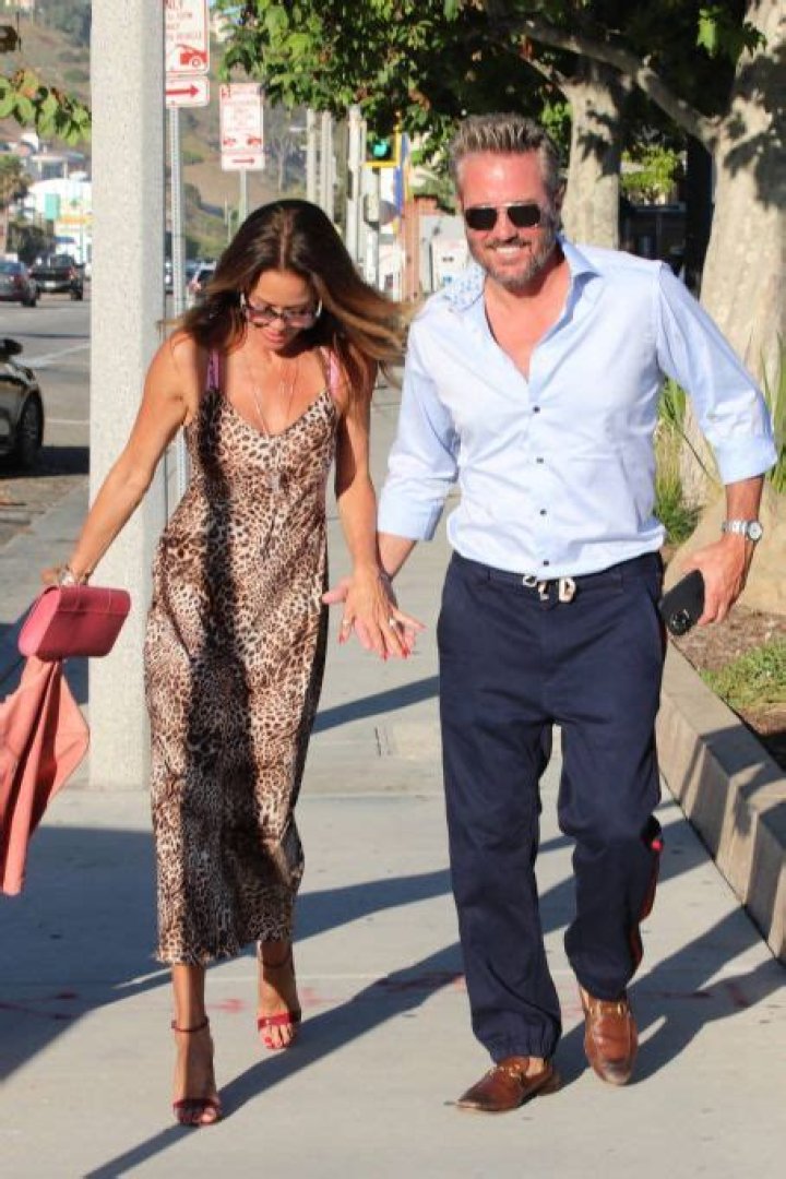 Who is Brooke Burke Dating Now?