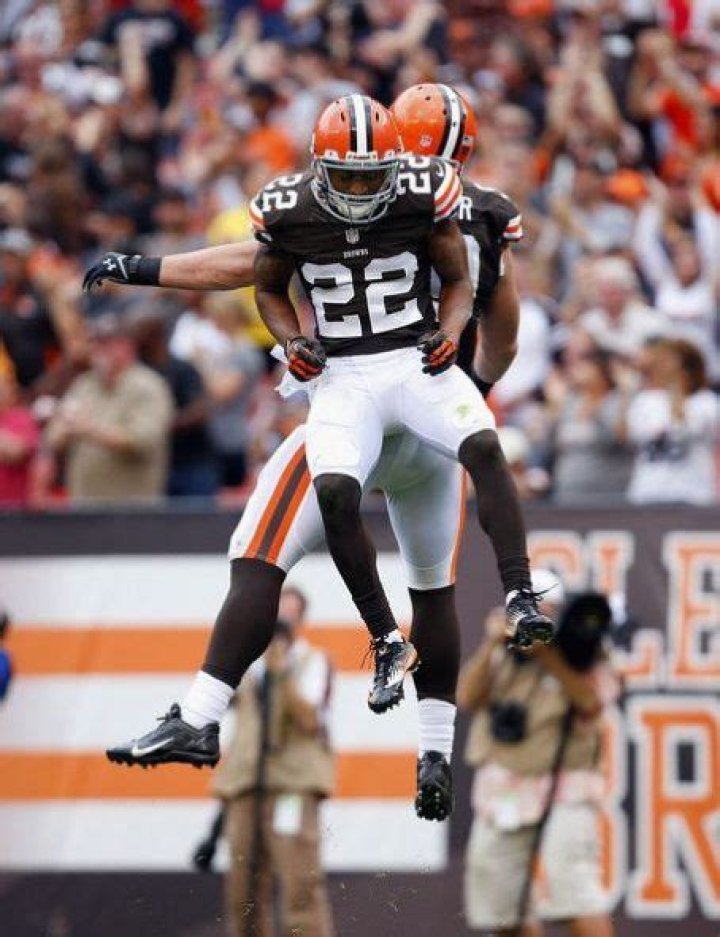 Who is Buster Skrine Dating Now