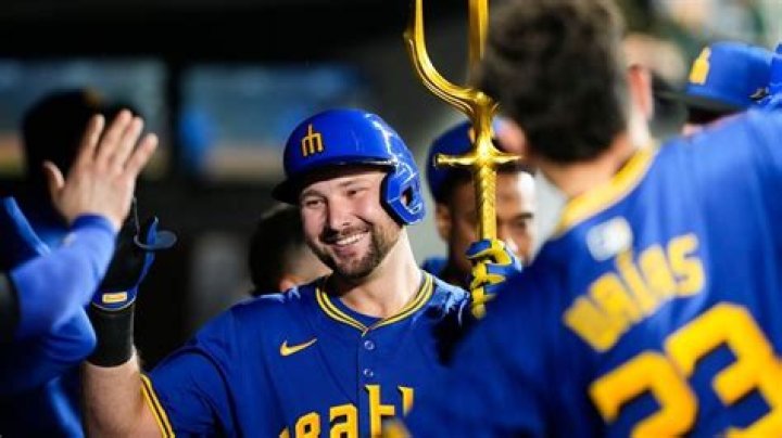 Who is Cal Joslin Dating Now