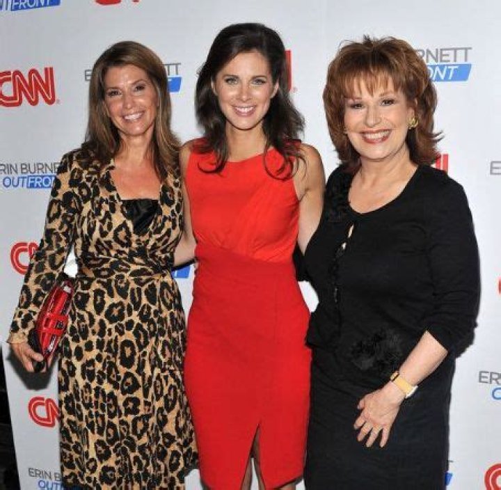 Who is Carol Costello Dating Now?