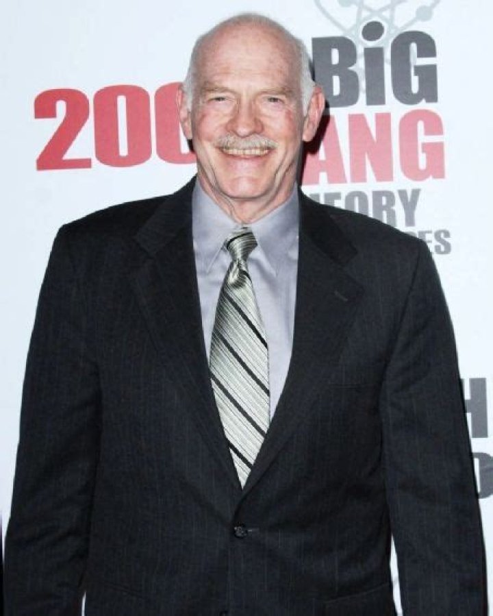 Who is Casey Sander Dating Now?