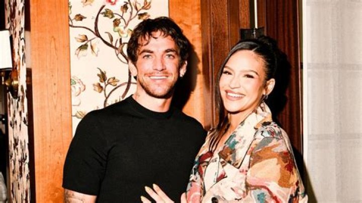 Who is Cassie Burpo Dating Now?