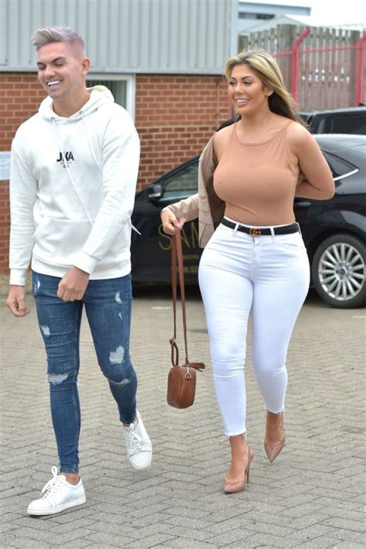 Who is Chloe Ferry Dating Now?