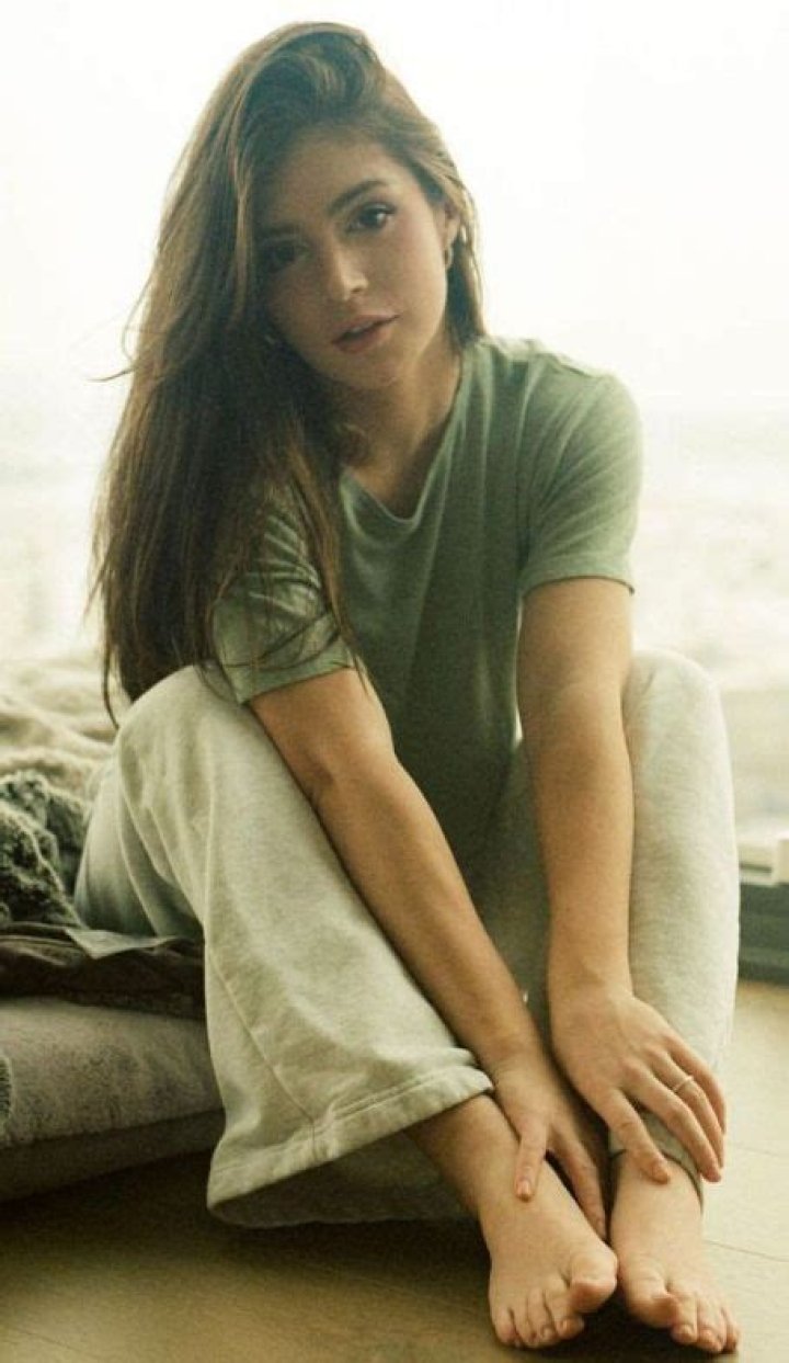 Who is Chrissy Costanza Dating Now