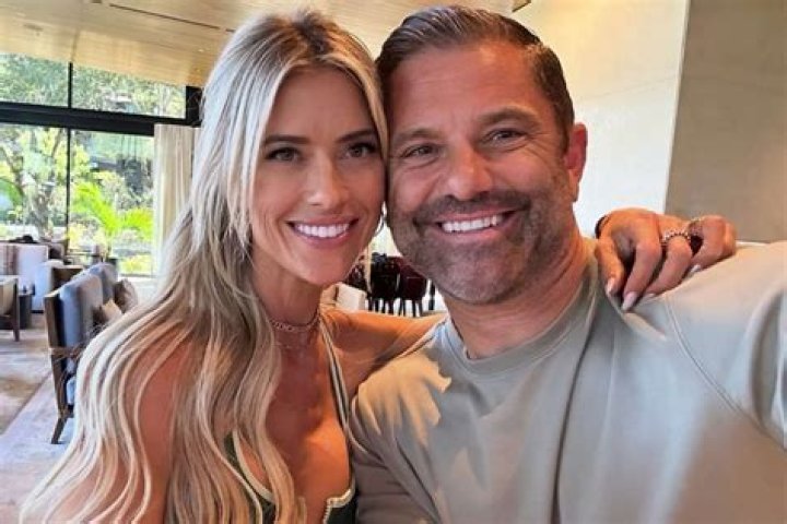 Who is Christina Aviles Dating Now?