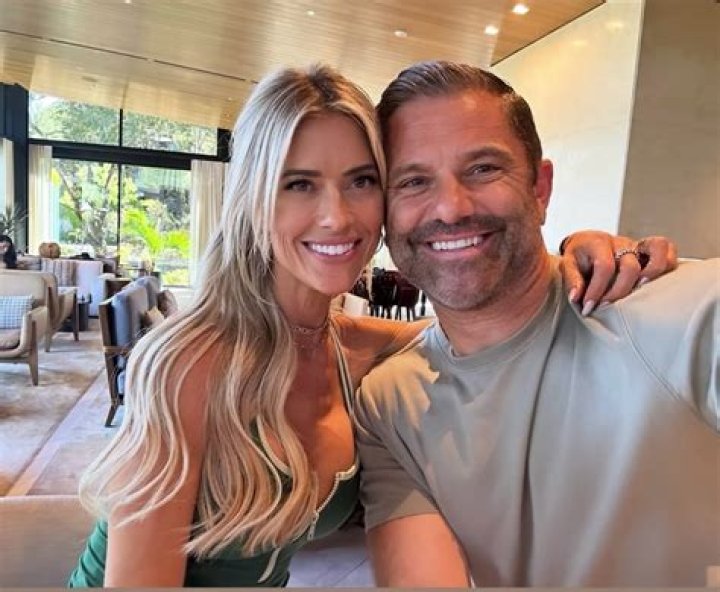 Who is Christina Randall Dating Now