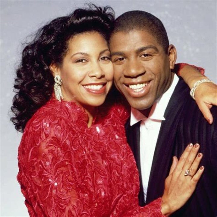 Who is Cookie Johnson Dating Now?