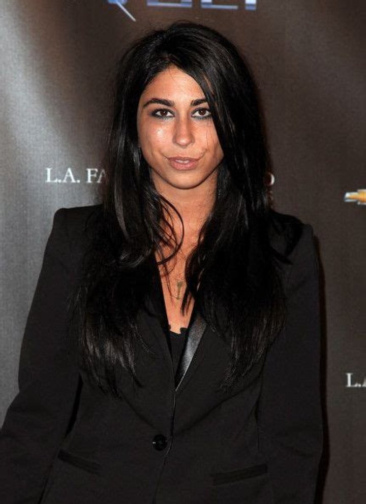 Who is Courtenay Semel Dating Now?