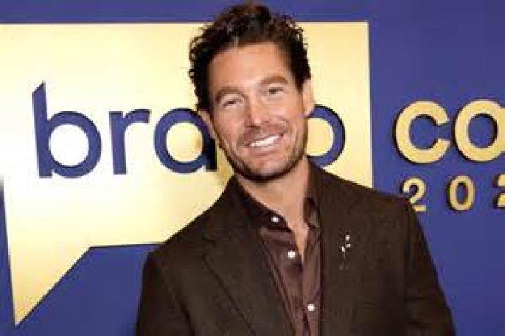 Who is Craig Ludwig Dating Now?