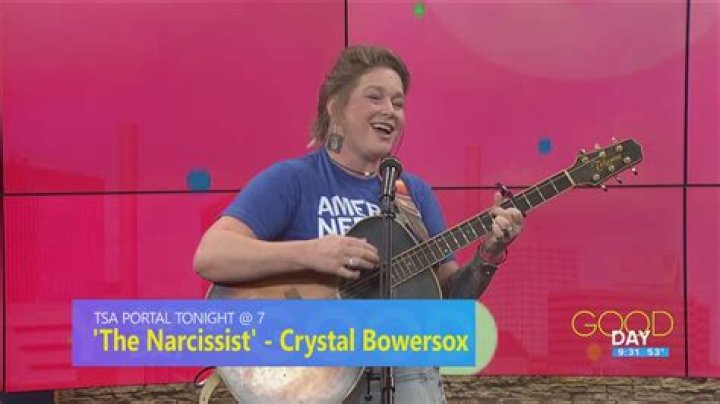 Who is Crystal Bowersox Dating Now