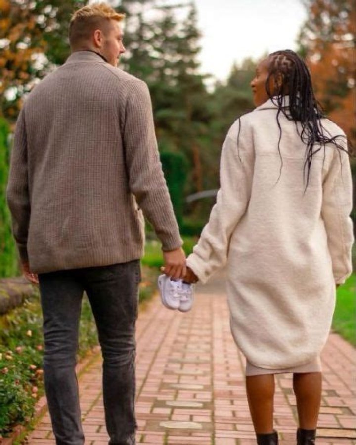 Who is Crystal Dunn Dating Now?