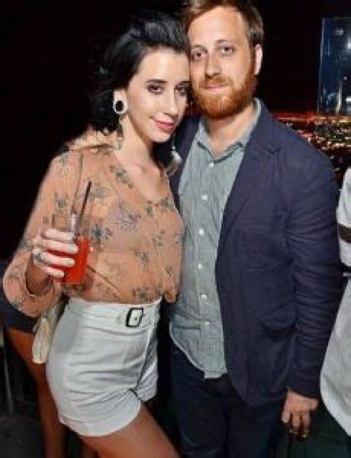 Who is Dan Auerbach Dating Now