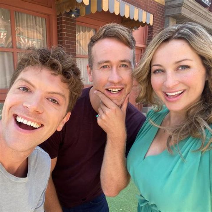 Who is Daniel Magder Dating Now?