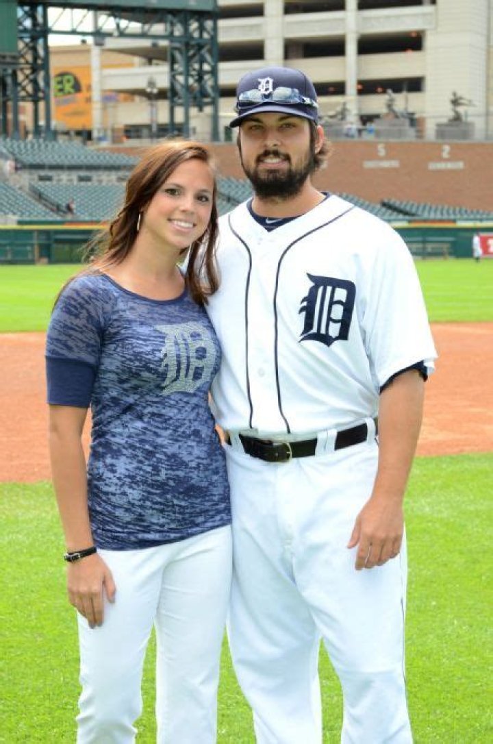 Who is Daniel Schlereth Dating Now?