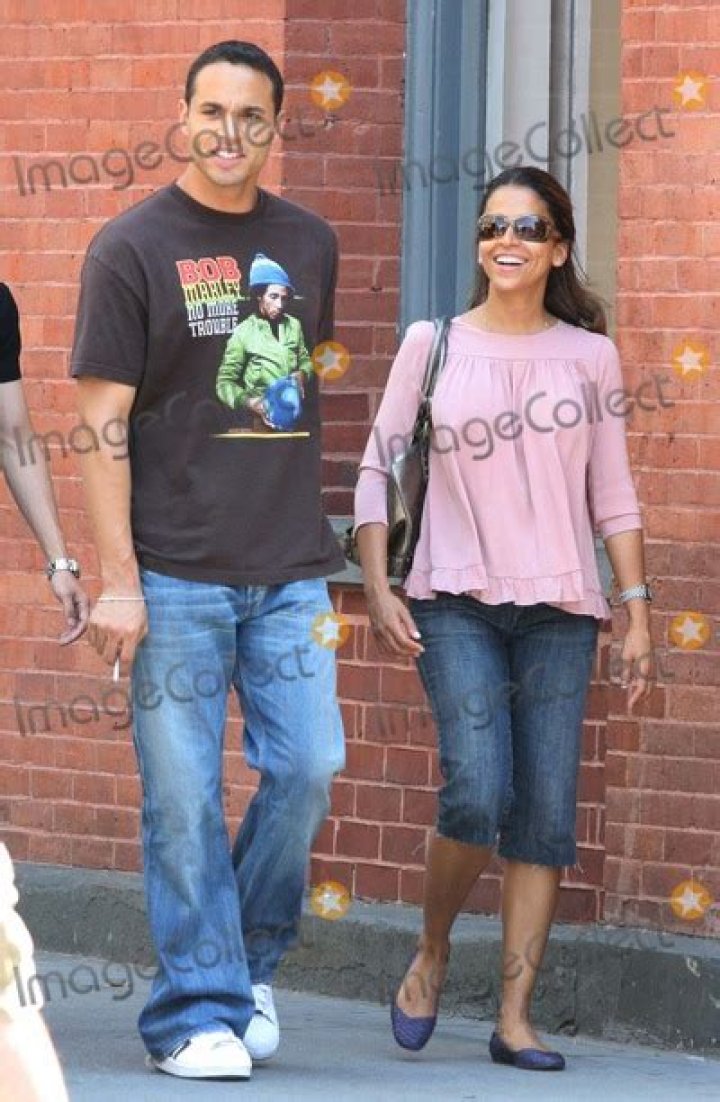 Who is Daniel Sunjata Dating Now