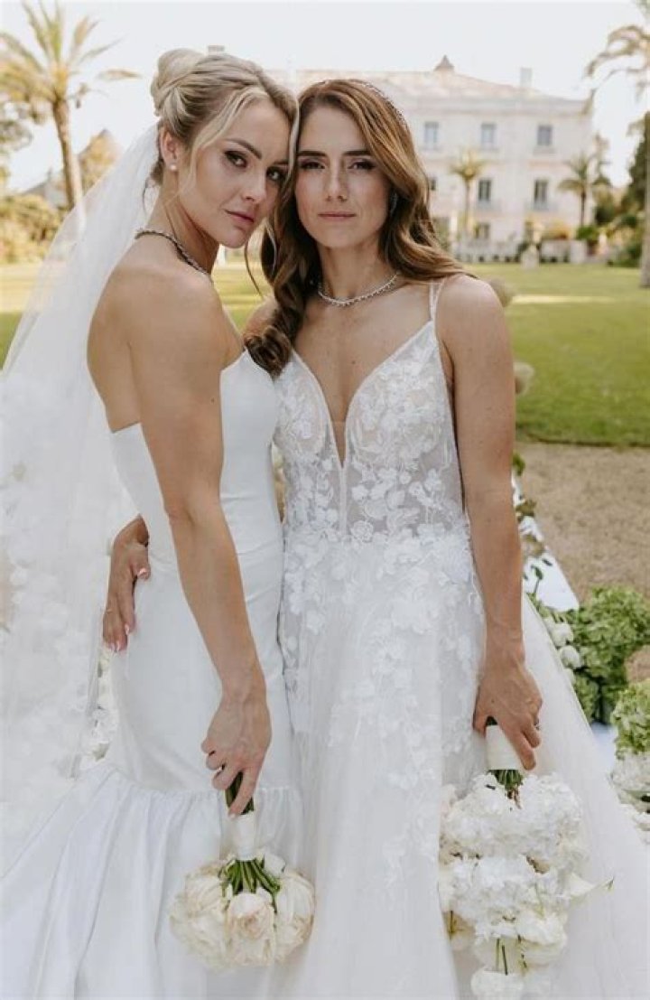 Who is Danielle Van de Donk Dating Now