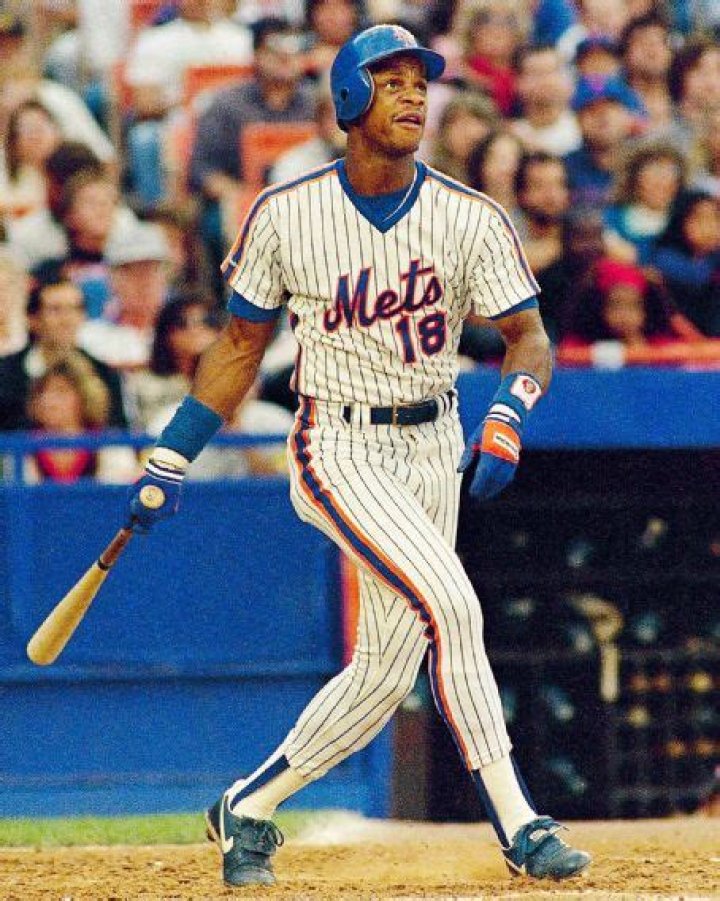 Who is Darryl Strawberry Dating Now