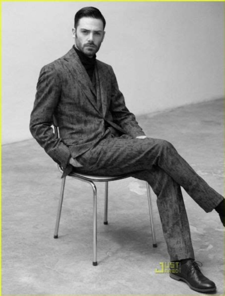 Who is David Leon Dating Now