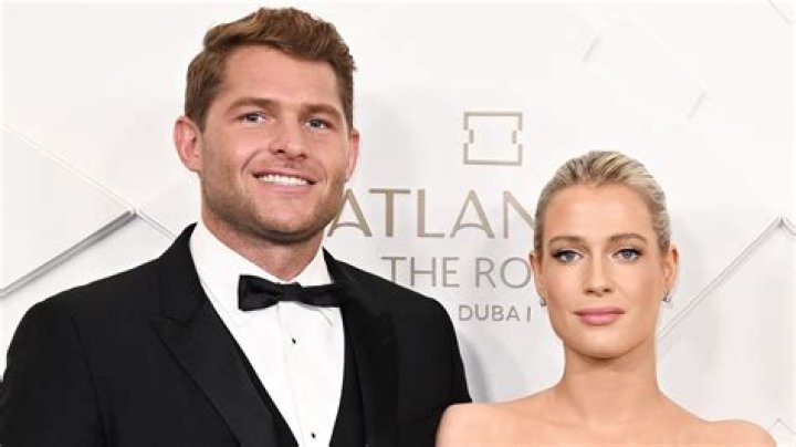 Who is David Mallett Dating Now