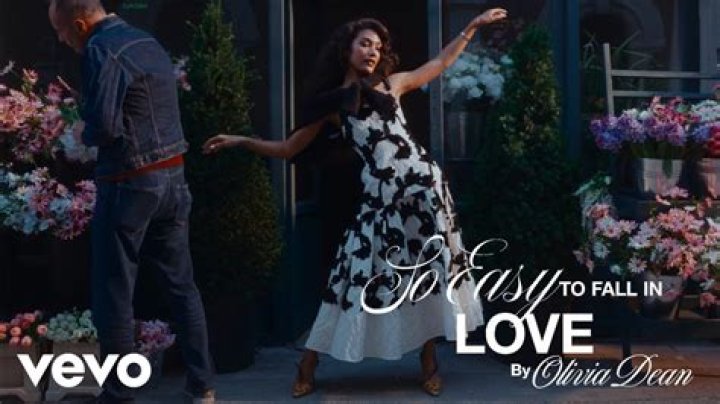 Who is Dean Fertita Dating Now?