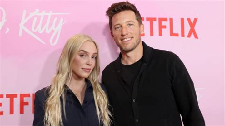 Who is Deborah Kaplan Dating Now