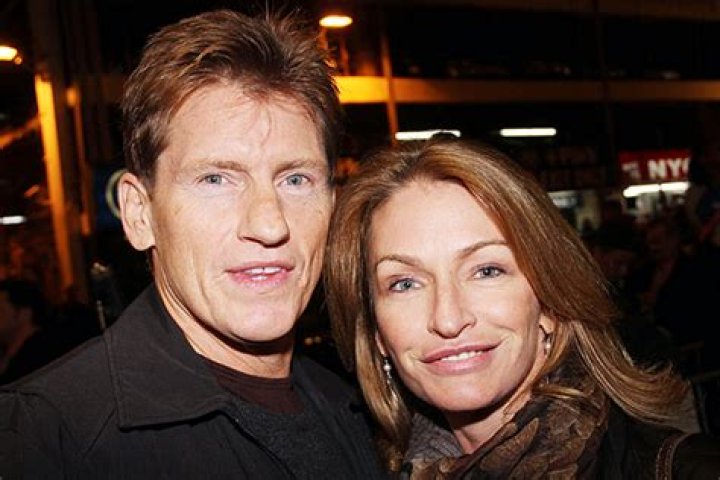 Who is Denis Leary Dating Now