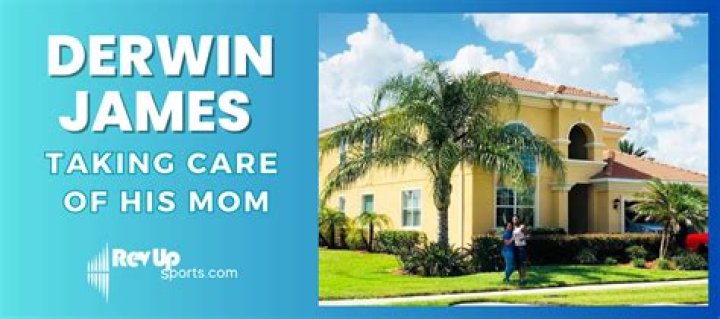 Who is Derwin James Dating Now