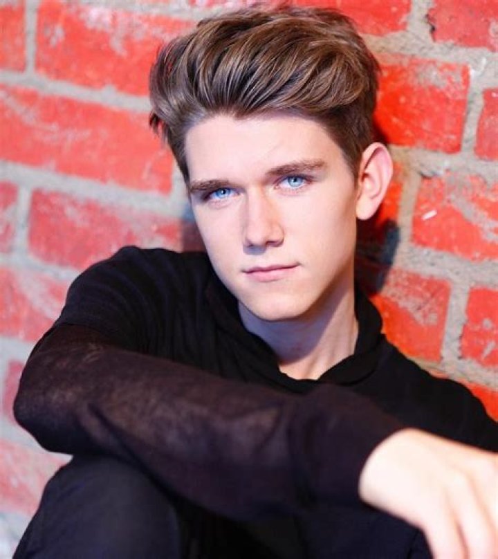 Who is Devan Key Dating Now