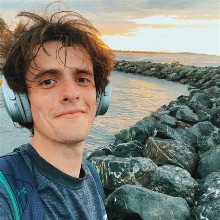 Who is Diana Veras Dating Now?